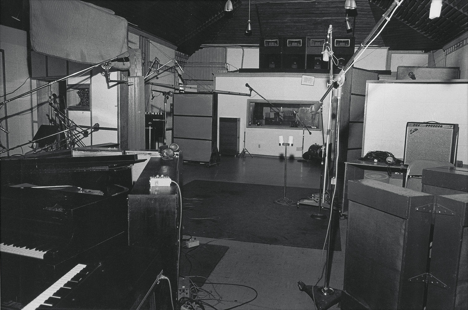Quonset_Hut_vintage-Interior