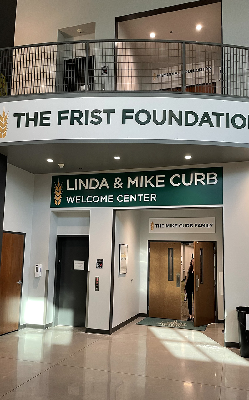 SHFB-LINDA & MIKE CURB - WELCOME CENTER